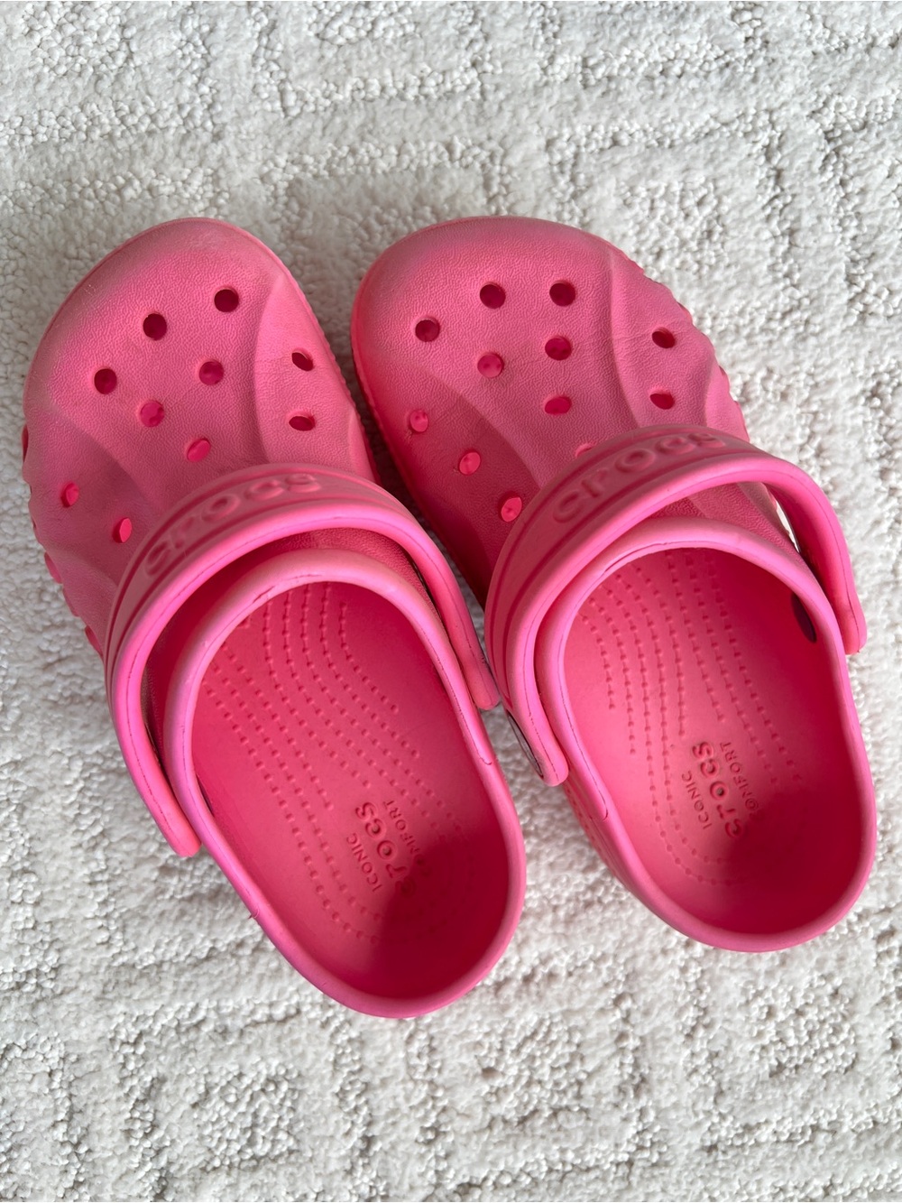 Pink Crocs - Toddler 10 - Picture 4 of 9